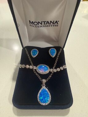 Montana Silversmiths Blue Opal Teardrop Necklace and Bracelet and earrings Set